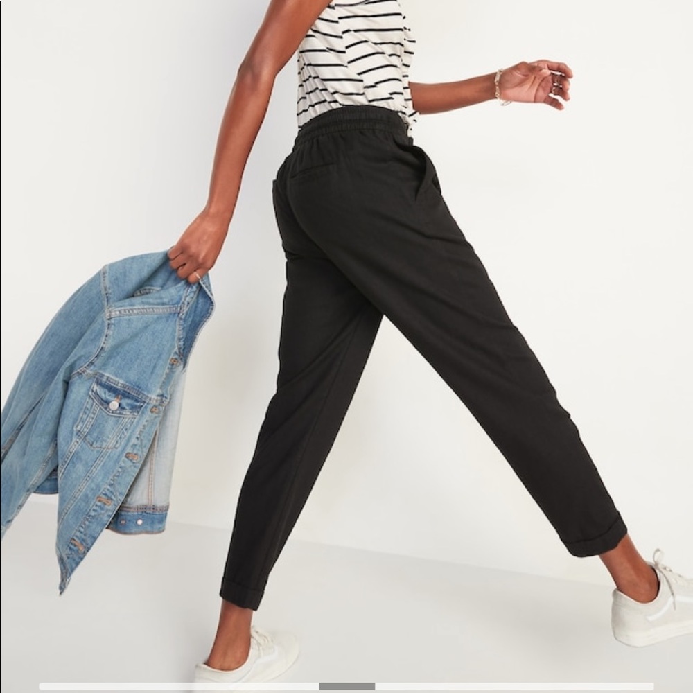 High-Waisted Linen-Blend Straight Cropped Pants